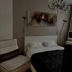 Homestay Confortable Disponible A *